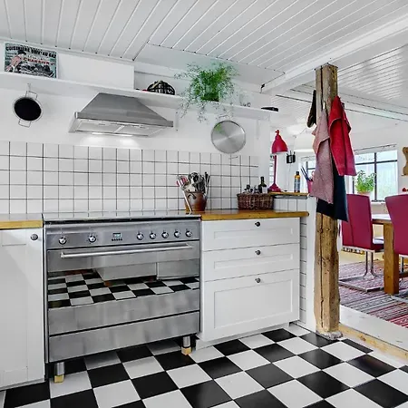 Nice In With 3 Bedrooms
