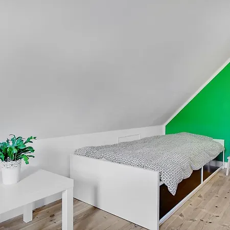 Nice In With 3 Bedrooms * Tureby